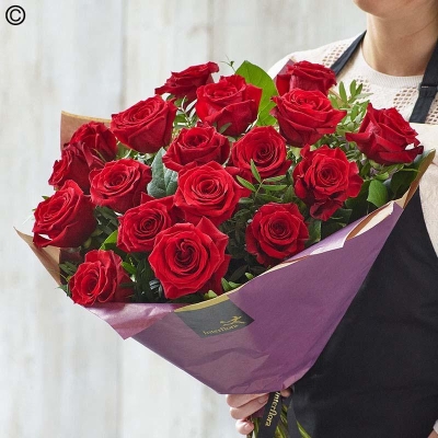 18 x Sumptuous Red Rose Bouquet