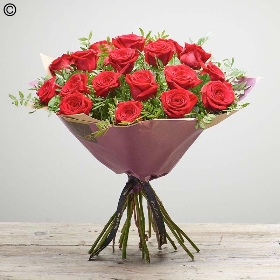 18 x Sumptuous Red Rose Bouquet